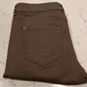 Zara‎ Woman Premium Denim Collection Army Green Size 30